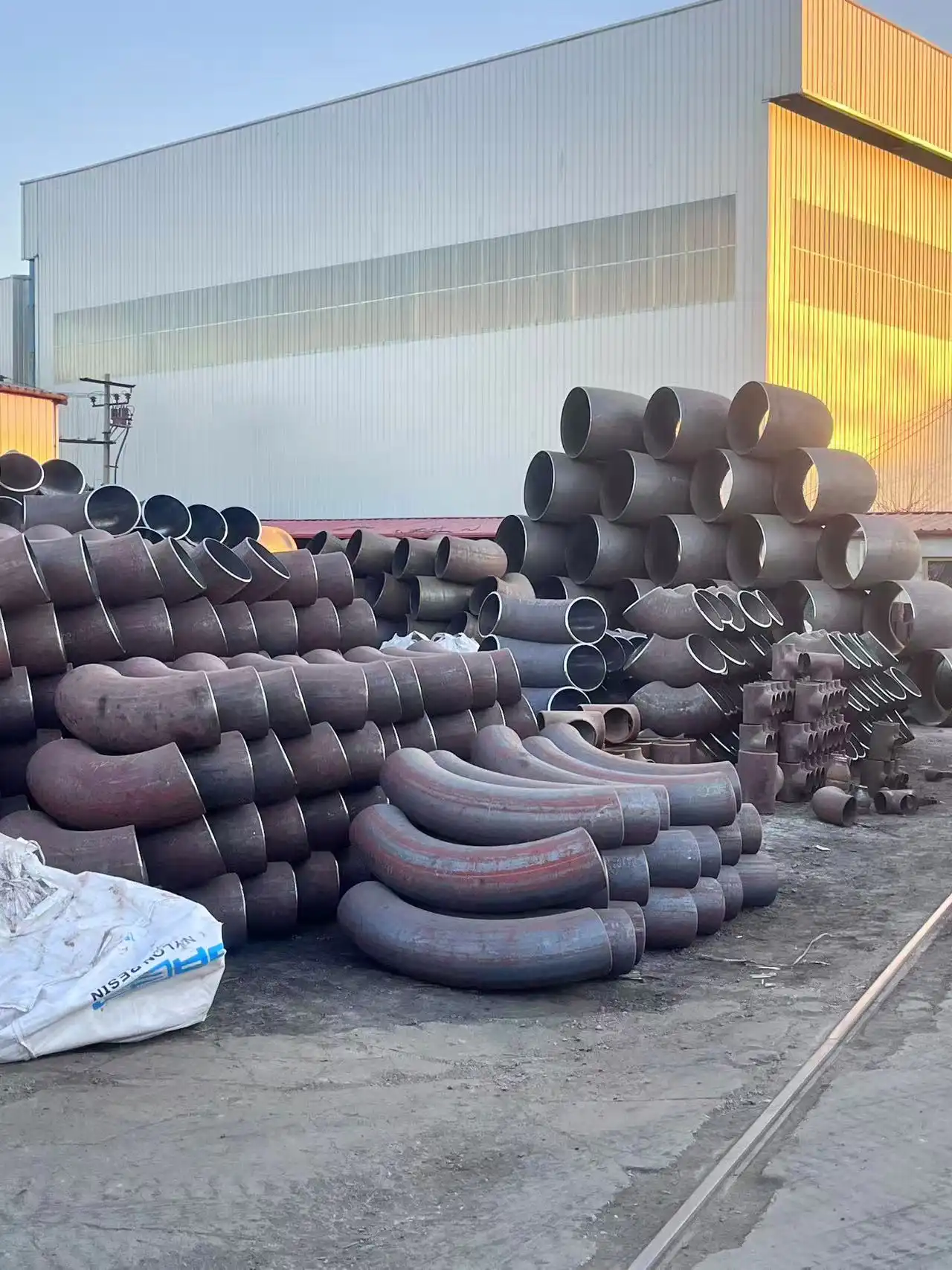 welded carbon steel elbow