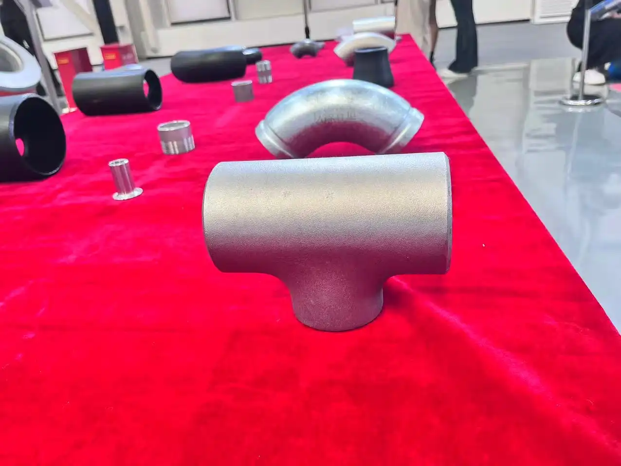 JIS vs EN Carbon Steel Pipe Tee: How Do These Standards Differ